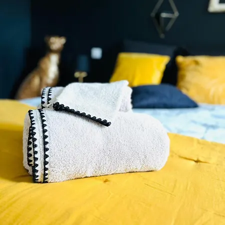 别墅 Entier - Piscine - Jacuzzi Mons (Haute-Garonne)