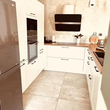 Entier - Piscine - Jacuzzi Villa